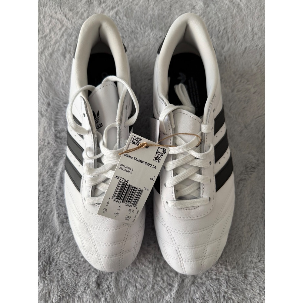 NWT Adidas Originals Taekwondo LA White Black Gum JS1194 Womens 7.5 Sneakers